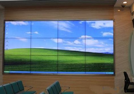 嘉鱼液晶拼接屏的另类用法。